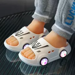 Sapatos de carro antiderrapante para crianças, sapatos de praia macios, chinelo LED ao ar livre, chinelos luminosos infantis, moda de meninos e meninas
