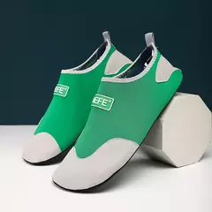 MAEDEF-Sapatos de água antiderrapantes para homens e mulheres, meias de mergulho, tênis, chinelos, beira-mar, luz, aqua, praia, sandália, beira-mar na internet