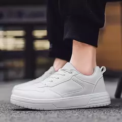 YRZL-Sapatilhas brancas confortáveis para homens e mulheres, sapatos casuais, sapatos de caminhada leves, tênis, plus size 36-47