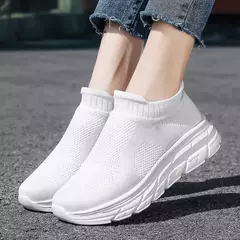 Tênis de corrida respirável masculino e feminino, calçados esportivos leves, tênis slip-on, meias da moda, tamanho grande 46, venda quente - loja online