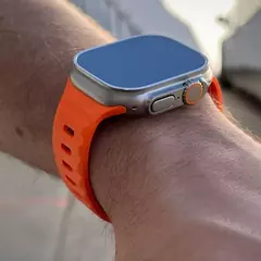 Pulseira de Silicone Macia para Pulseira Relógio Apple, Pulseira Ultra Esportiva, Pulseira iWatch Series 8, 7, 6, 5, 49mm, 44mm, 45mm, 42mm, 41mm, 42 milímetros, 38 milímetros - comprar online