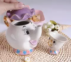 Imagem do Disney-Bule bonito dos desenhos animados, Beleza e The Beast Coffee Pots Caneca, Mrs Potts, Chip Cup, Tea Pots, One Tea Sets, MINISO, Novo