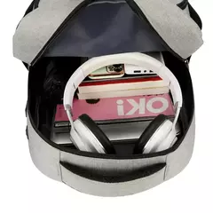 Imagem do Mochila impermeável computador de negócios, Saco masculino com porta de carregamento USB, Lunch Bag isolado, Viagem ao ar livre