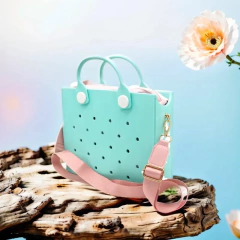Bolsa de ombro de borracha macia para as mulheres, colorida praia bolsa, encantos personalizados, moda shopping bag, estilo verão na internet