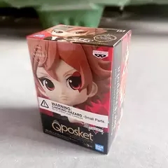 Imagem do Bandai original qposket petit disney torcido-país das maravilhas enigma rosehearts ace trapola anime figuras de ação modelo crianças presente
