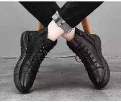 Bota masculina clássica de motocicleta, sapato casual, deslizamento alto, ventilação de escritório, versátil - Wolf Magazine