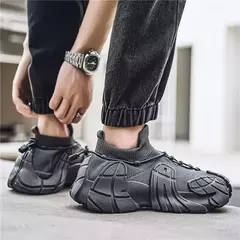 Sapato casual de malha leve masculino, meias respiráveis, tênis antiderrapante, sapato de pai versátil, popular, novo, 2024 na internet