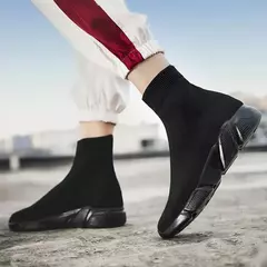Sapatos de tecer respirável para homens e mulheres, tênis casuais slip-on, meias baratas, preto e branco, venda quente - loja online