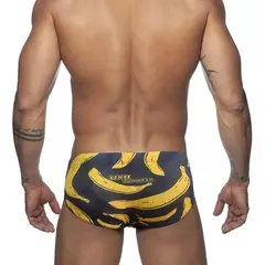 Imagem do Calção de banho seca rápida masculina, maiô sexy, cuecas estampadas, calção triangular com copo, moda banho de cintura baixa, moda