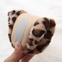 Chinelos de pele leopardo para homens e mulheres antiderrapantes, macios, quentes, casa, interior, quarto, sapatos de chão, espuma de memória, casais, meninos, meninas, inverno - Wolf Magazine