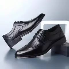 Imagem do Sapatos de couro genuíno dos homens verão oco para fora plus size luxo homem sapatos de negócios calçados de casamento sapato casual masculino