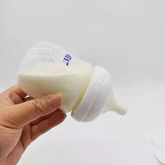 Garrafa de bebê anti-inchaço, Material PP de grau alimentício do bebê, Mamilo de silicone de leite materno, BPA Free, 150ml, 250ml - Wolf Magazine