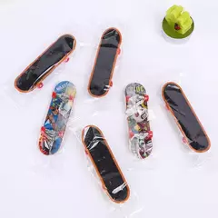 Novo estilo mini skate pequeno para tartarugas papagaio tartaruga brinquedo dedo skate para animal de estimação - Wolf Magazine