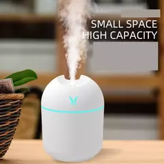 250ML USB Mini Umidificador de Ar Aroma Difusor Óleo Essencial Para Casa Carro Ultrasonic Mudo Névoa Criador Difusor com Lâmpada Cor LED - comprar online