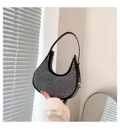 Bolsas transversais de couro PU de diamantes corrente para mulheres monocromáticas bolsas de ombro de verão femininas - comprar online