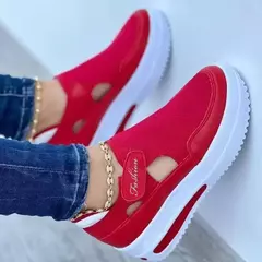 Sapatos casuais vermelhos, marca de moda respirável feminina, plataforma de sandálias femininas de verão, sapatos vulcanizados, novos sapatos esportivos femininos na internet