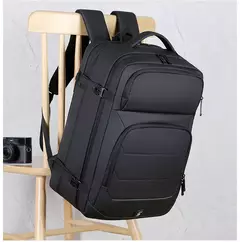 Mochilas expansíveis impermeáveis com porta de carregamento USB, Business National Flag Travel Bag, 17 "Laptop Bag, 40L - Wolf Magazine