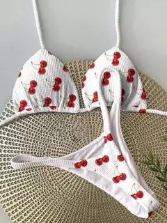 Conjunto brasileiro de biquíni tanga para mulheres, moda praia, tanga sexy, maiô, 2 peças, roupa de banho, estampa cereja fofa, 2023