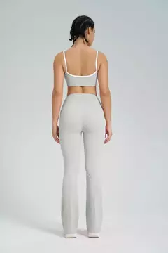 Terno de Yoga Patchwork de duas peças para mulheres, cintura alta Flare Leggings, roupas de treino Fitness Sportswear agasalho - Wolf Magazine