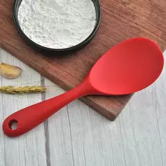 Imagem do Pendurado Silicone Arroz Colher Panela de cozinha Non-stick Saucepan Fogão de arroz elétrico Cooking Scoop com buracos Itens domésticos