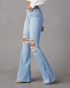 Calça jeans flare feminina, jeans de streetwear, ajuste solto, cintura alta, bolsos, buracos, comprimento do tornozelo, monocromático, mosca com zíper, primavera, 2021