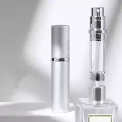 Imagem do 5ml mini fundo de enchimento perfume spray dispensador garrafas cosméticos reca