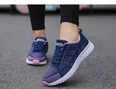 Mulheres sapatos casuais moda respirável andando malha sapatos planos tênis feminino 2021 ginásio sapatos vulcanizados branco calçado feminino na internet