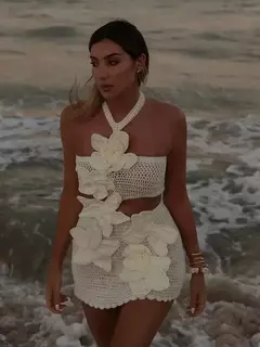 Flor 3D feminina escava mini vestido de malha, sem mangas, vestidos sem encosto, vestidos de festa chique na praia, moda sexy, verão, 2024 - loja online