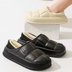 Chinelos de algodão impermeáveis para casais, sapatos de confinamento de pelúcia interior, bolsas femininas e chinelos domésticos, outono e inverno - comprar online