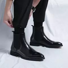 Botas masculinas de sola vermelha quadrada Chelsea, Ankle Boots artesanais de negócios Toe, homens vestem sapatos, nova marca de luxo, ao ar livre, 2024 - Wolf Magazine