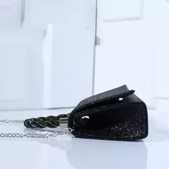 Imagem do Bolsa leve bordada para mulheres, bolsa de luxo com corrente de sling, sensação alta, vestido de festa de casamento