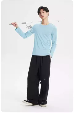 Camiseta de gola redonda masculina, naturalmente macia 94% modal, camiseta confortável, camiseta preta casual, ajuste regular, outono na internet