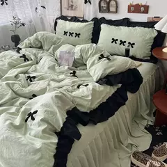 Conjunto de cama estilo princesa coreano para meninas, capa de edredão kawaii, arco preto, lençol macio para a pele, saia de cama, fronhas - loja online