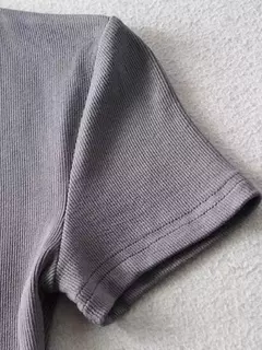 Camiseta feminina com ajuste magro, manga curta apertada, camiseta com gola O, tops básicos de corte sólido, casual, verão - comprar online