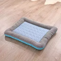 Tapete fresco para animais de estimação com cama para cães e gatos | Material de seda gelada macio para cama de praia para cães de produto para dormir no verão - loja online