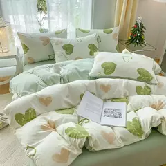 Conjunto de 3 peças com estampa floral de planta em forma de coração, capa de edredom e um par de fronhas (sem acolchoamento), adequado para quarto
