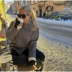 Imagem do Sólido o pescoço camisa feminina meia manga magro feminino topo 2025 verão moda high street todos os jogos casual plissado senhora outwear