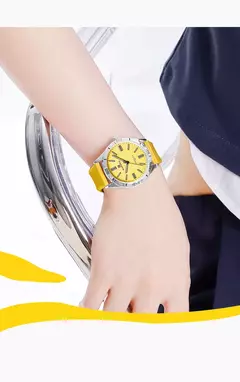Naviforce relógio de pulso feminino simples, pulseira de silicone impermeável, novo design, moda, para senhoras, 2024 na internet