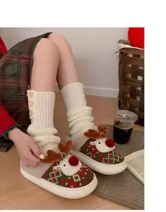 2024 novos chinelos de algodão de natal para mulher bonito dos desenhos animados cervos antiderrapante meninas interior casa sapatos de chão moda festa slides