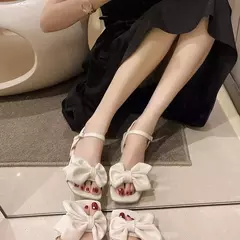 Sandálias grandes de toe aberto para mulheres, fivela monocromática de uma linha, nó arco de temperamento, sapatos confortáveis, nova moda, verão, 2024 na internet