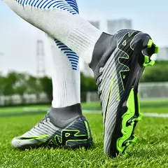 Sapatos de futebol masculino de sola FG, sapatos de gramado ao ar livre, grampos longos especiais, botas esportivas de equipe superior alta, resistência ao desgaste, tamanho 36-45 - Wolf Magazine