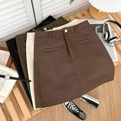 Saia Bodycon de couro PU feminina, botões vintage, bolso com zíper, versátil, cintura alta, fina, curta, sólida, linha A, verão, novo na internet