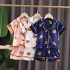 Conjuntos de pijama de urso de meninos e meninas, pijamas infantis, roupas de dormir do bebê, camiseta de manga curta, tops com calças