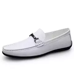 Sapatos de couro genuíno para homens, mocassins de negócios casuais, apartamentos artesanais para dirigir, moda que combina com tudo, nova chegada na internet