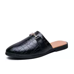 Sapatos casuais meio arrasto para homens, mocassins da moda, deslizamento em apartamentos, marca de luxo, mocassins novos, tamanho grande 38-46, 2023 na internet