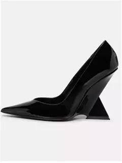 Novos Saltos Estranhos Sandálias das Mulheres Cor Sólida Dedo Apontado Sapatos de Salto Alto Feminino Couro Racial Senhoras Bombas Sapatos - comprar online