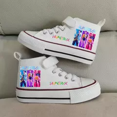 Novas crianças sapatos de lona de alta qualidade meninas sapatos kpop demônio caçadores crianças sapatos de placa branca estudante correndo tênis sapatos brancos na internet