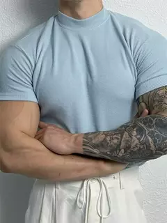 Camiseta listra de gola alta masculina, blusa fitness de manga curta, roupa esportiva de lazer, moda primavera e verão, camisa esportiva - Wolf Magazine