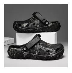 Imagem do Sandálias planas para homens, chinelos masculinos de jardim, sandálias plataforma, tênis masculinos, chinelos ao ar livre, tamancos domésticos, sapatos de verão, 2024