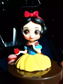 Bandai-Princesa Aurora Jasmine Megara Snow White Mini Action Figures, Qposket Série História, Brinquedos das meninas, Modelo Clássico Ação - comprar online